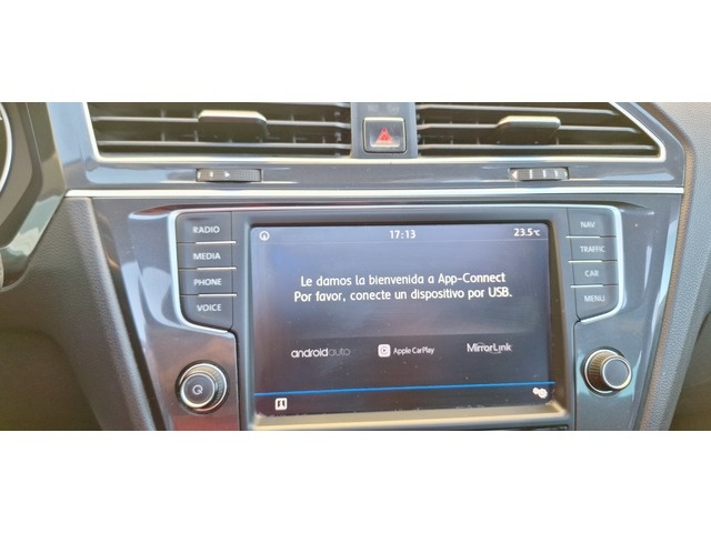 VolkswagenTiguan Sport 2.0 TDI BMT 110 kW (150 CV) DSG Vehículo usado en Barcelona - 17