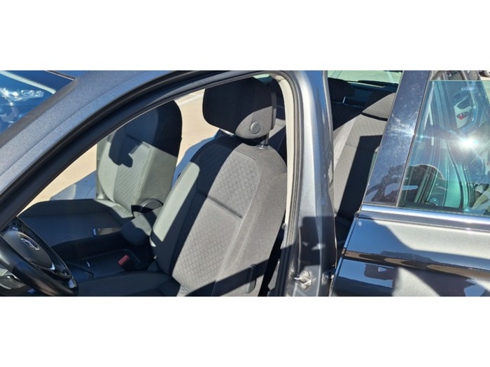 VolkswagenTiguan Sport 2.0 TDI BMT 110 kW (150 CV) DSG Vehículo usado en Barcelona - 30 VolkswagenTiguan Sport 2.0 TDI BMT 110 kW (150 CV) DSG Vehículo usado en Barcelona - 30