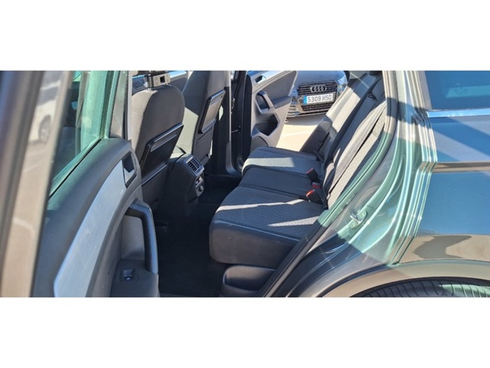 VolkswagenTiguan Sport 2.0 TDI BMT 110 kW (150 CV) DSG Vehículo usado en Barcelona - 33 VolkswagenTiguan Sport 2.0 TDI BMT 110 kW (150 CV) DSG Vehículo usado en Barcelona - 33