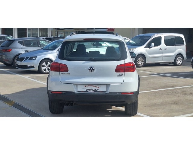 VolkswagenTiguan T1 2.0 TDI BMT 4x2 81 kW (110 CV) Vehículo usado en Barcelona - 8