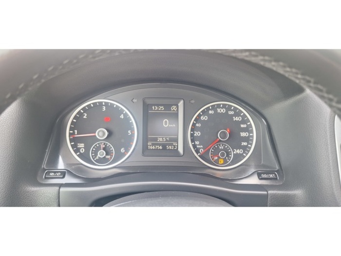 VolkswagenTiguan T1 2.0 TDI BMT 4x2 81 kW (110 CV) Vehículo usado en Barcelona - 13 VolkswagenTiguan T1 2.0 TDI BMT 4x2 81 kW (110 CV) Vehículo usado en Barcelona - 13