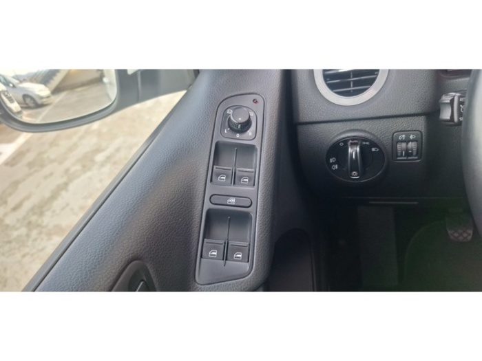 VolkswagenTiguan T1 2.0 TDI BMT 4x2 81 kW (110 CV) Vehículo usado en Barcelona - 26 VolkswagenTiguan T1 2.0 TDI BMT 4x2 81 kW (110 CV) Vehículo usado en Barcelona - 26