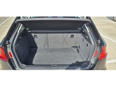 Audi A3 Sportback Attracted 1.6 TDI clean diesel 81 kW (110 CV) Audi A3 Sportback Attracted 1.6 TDI clean diesel 81 kW (110 CV)