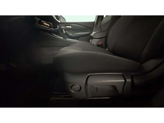 NissanQashqai DIG-T 140 mHEV Acenta 4x2 103 kW (140 CV) Vehículo usado en Barcelona - 18 NissanQashqai DIG-T 140 mHEV Acenta 4x2 103 kW (140 CV) Vehículo usado en Barcelona - 18