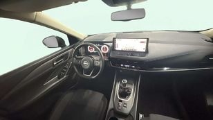 Nissan Qashqai DIG-T 140 mHEV Acenta 4x2 103 kW (140 CV) Nissan Qashqai DIG-T 140 mHEV Acenta 4x2 103 kW (140 CV)