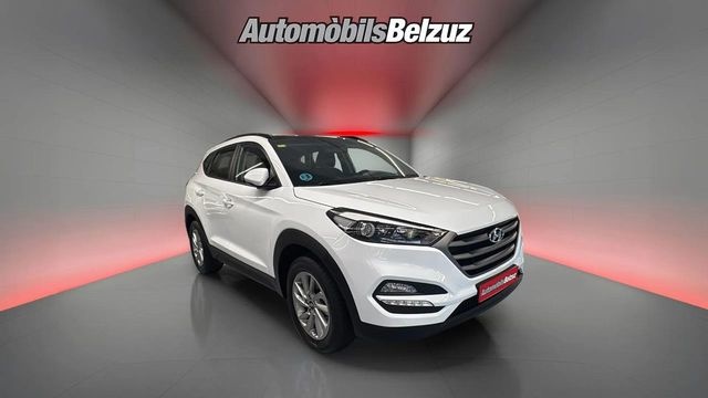 HyundaiTucson 1.7 CRDI BlueDrive Essence 4x2 85 kW (115 CV) Vehículo usado en Barcelona - 3