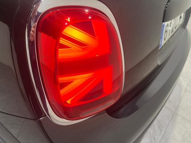 MINI Cooper 100 kW (136 CV) MINI 5 Puertasthumbs13 MINI Cooper 100 kW (136 CV) MINI 5 Puertasthumbs13