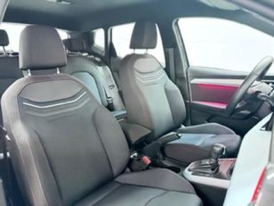 SEAT Arona 1.0 TSI FR XM DSG 85 kW (115 CV) SEAT Arona 1.0 TSI FR XM DSG 85 kW (115 CV)