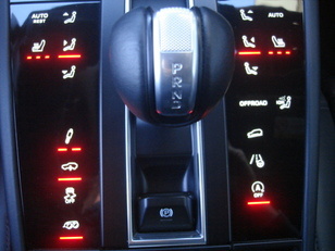 Porsche Macan S 280 kW (380 CV) Porsche Macan S 280 kW (380 CV)