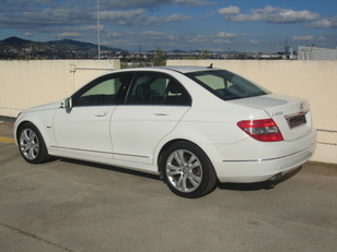 Mercedes-Benz Clase C 200 CDI Blue Efficiency Avantgarde 100 kW (136 CV) Mercedes-Benz Clase C 200 CDI Blue Efficiency Avantgarde 100 kW (136 CV)