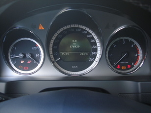 Mercedes-Benz Clase C 200 CDI Blue Efficiency Avantgarde 100 kW (136 CV)