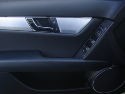 Mercedes-Benz Clase C 200 CDI Blue Efficiency Avantgarde 100 kW (136 CV) Mercedes-Benz Clase C 200 CDI Blue Efficiency Avantgarde 100 kW (136 CV)