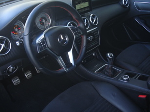 Mercedes-Benz Clase A 200 CDI AMG Line 100 kW (136 CV) Mercedes-Benz Clase A 200 CDI AMG Line 100 kW (136 CV)