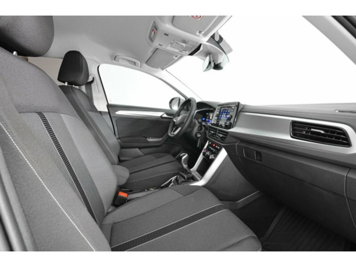 Volkswagen T-Roc Connect 1.0 TSI 81 kW (110 CV) Vehículo usado en Las Palmas - 4 Volkswagen T-Roc Connect 1.0 TSI 81 kW (110 CV) Vehículo usado en Las Palmas - 4