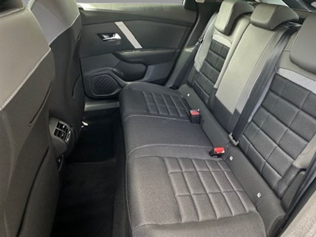 Citroen C4 Hybrid 145 Business Edition e-DCS6 107 kW (145 CV) KM0 en Las Palmas - 6