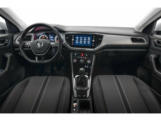 Volkswagen T-Roc Connect 1.0 TSI 81 kW (110 CV) Vehículo usado en Las Palmas - 4