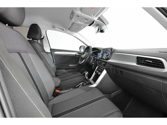 Volkswagen T-Roc Connect 1.0 TSI 81 kW (110 CV) Vehículo usado en Las Palmas - 6