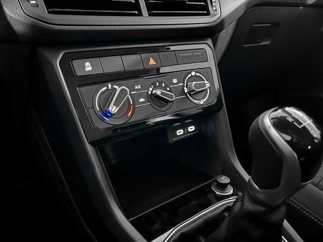 Volkswagen T-Cross Connect 1.0 TSI 70 kW (95 CV) Vehículo usado en Las Palmas - 7