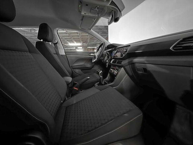 Volkswagen T-Cross Connect 1.0 TSI 70 kW (95 CV) Vehículo usado en Las Palmas - 9