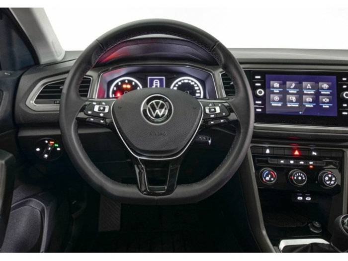 Volkswagen T-Roc Connect 1.0 TSI 81 kW (110 CV) Vehículo usado en Las Palmas - 4 Volkswagen T-Roc Connect 1.0 TSI 81 kW (110 CV) Vehículo usado en Las Palmas - 4