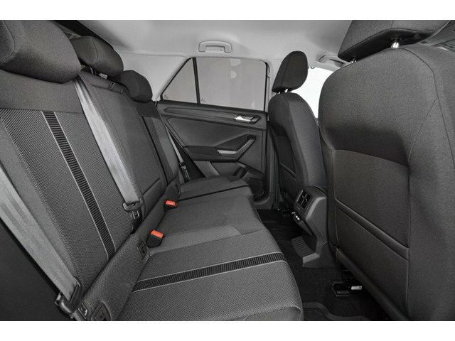 Volkswagen T-Roc Connect 1.0 TSI 81 kW (110 CV) Vehículo usado en Las Palmas - 8