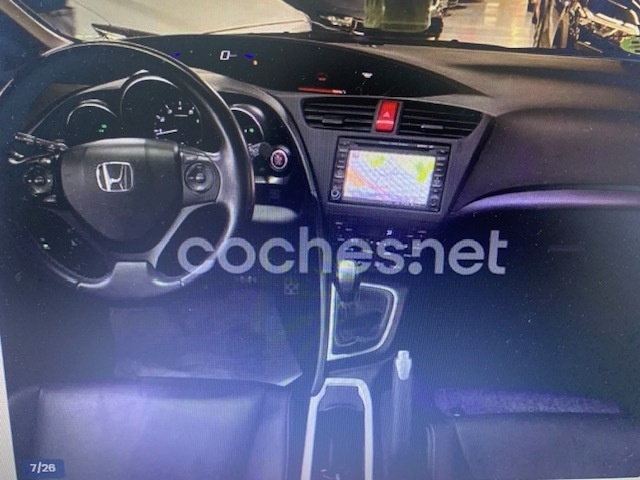 HondaCivic 1.8 I-VTEC Executive Navi 104kW (142CV) Vehículo usado en Barcelona - 5 HondaCivic 1.8 I-VTEC Executive Navi 104kW (142CV) Vehículo usado en Barcelona - 5