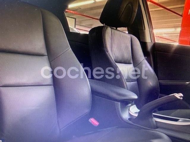 HondaCivic 1.8 I-VTEC Executive Navi 104kW (142CV) Vehículo usado en Barcelona - 7 HondaCivic 1.8 I-VTEC Executive Navi 104kW (142CV) Vehículo usado en Barcelona - 7