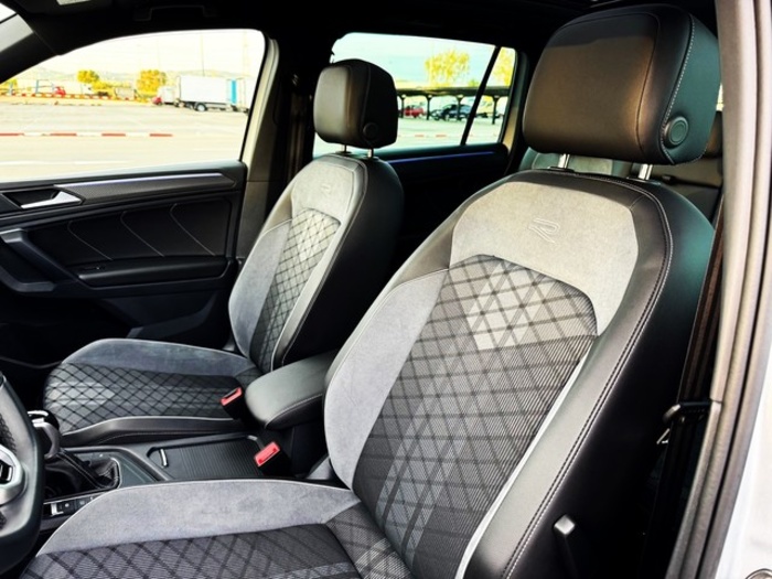 VolkswagenTiguan R-Line 2.0 TDI 110 kW (150 CV) DSG Vehículo usado en Barcelona - 4 VolkswagenTiguan R-Line 2.0 TDI 110 kW (150 CV) DSG Vehículo usado en Barcelona - 4