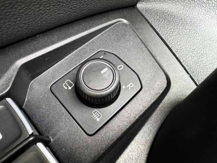 VolkswagenTiguan R-Line 2.0 TDI 110 kW (150 CV) DSG Vehículo usado en Barcelona - 14 VolkswagenTiguan R-Line 2.0 TDI 110 kW (150 CV) DSG Vehículo usado en Barcelona - 14