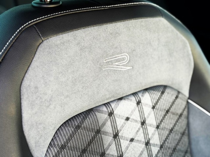 VolkswagenTiguan R-Line 2.0 TDI 110 kW (150 CV) DSG Vehículo usado en Barcelona - 22 VolkswagenTiguan R-Line 2.0 TDI 110 kW (150 CV) DSG Vehículo usado en Barcelona - 22