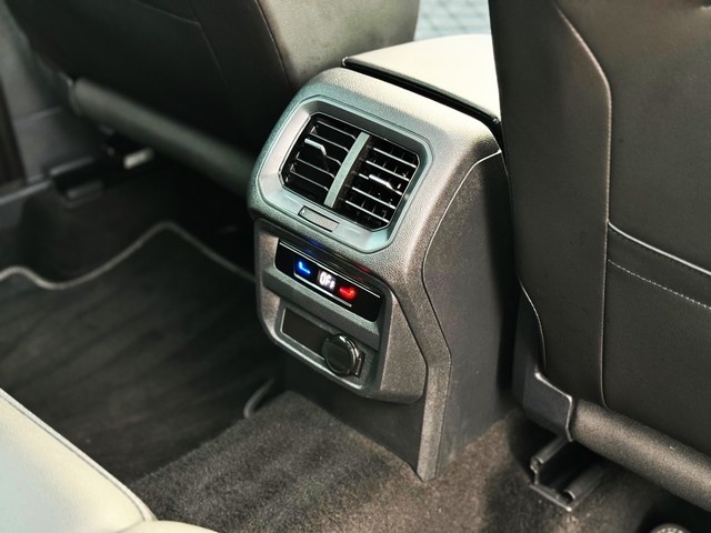 VolkswagenTiguan R-Line 2.0 TDI 110 kW (150 CV) DSG Vehículo usado en Barcelona - 34