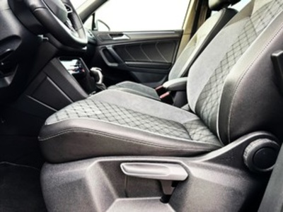 Volkswagen Tiguan R-Line 2.0 TDI 110 kW (150 CV) DSG Volkswagen Tiguan R-Line 2.0 TDI 110 kW (150 CV) DSG