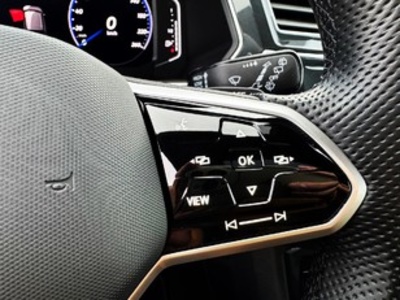 Volkswagen Tiguan R-Line 2.0 TDI 110 kW (150 CV) DSG Volkswagen Tiguan R-Line 2.0 TDI 110 kW (150 CV) DSG