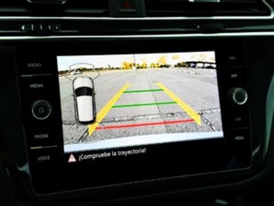 Volkswagen Tiguan R-Line 2.0 TDI 110 kW (150 CV) DSG Volkswagen Tiguan R-Line 2.0 TDI 110 kW (150 CV) DSG