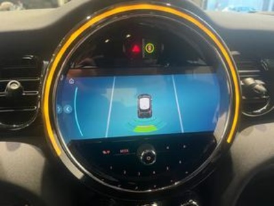 MINI MINI 5 Puertas Cooper 100 kW (136 CV) 88533578 en Barcelona MINI MINI 5 Puertas Cooper 100 kW (136 CV) 88533578 en Barcelona