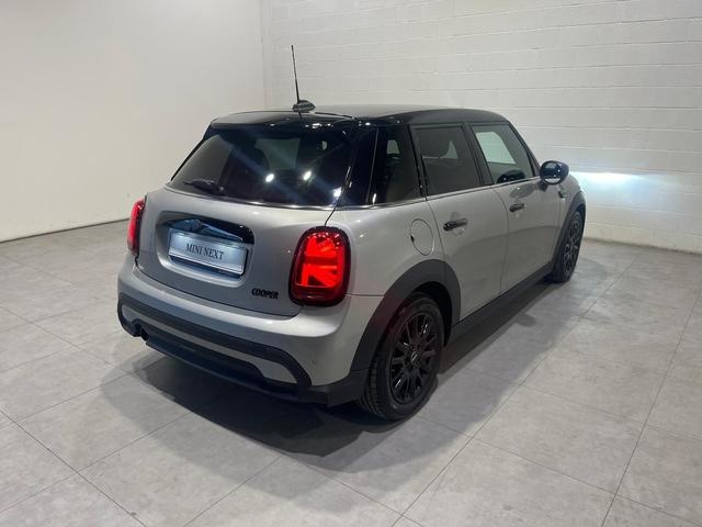 MINI Cooper 100 kW (136 CV) MINI 5 Puertasthumbs4 MINI Cooper 100 kW (136 CV) MINI 5 Puertasthumbs4