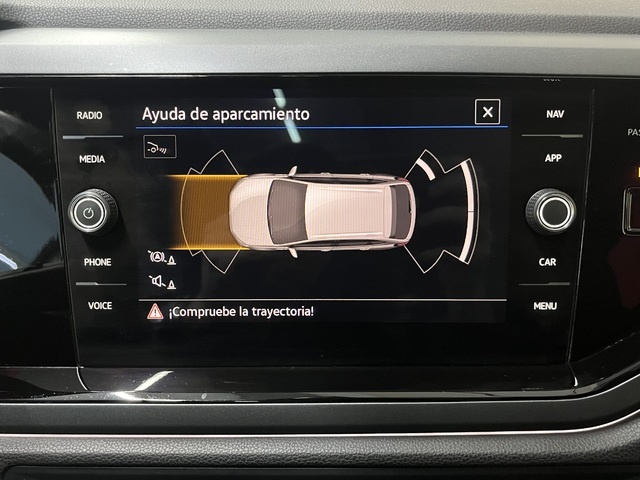 VolkswagenTaigo R-Line 1.5 TSI 110 kW (150 CV) DSG Vehículo usado en Barcelona - 29