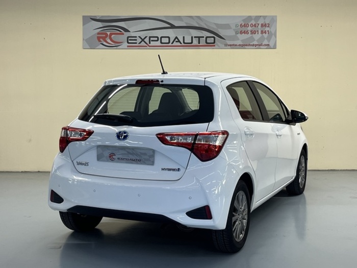 ToyotaYaris 1.5 100H Active 74 kW (100 CV) Vehículo usado en Barcelona - 5 ToyotaYaris 1.5 100H Active 74 kW (100 CV) Vehículo usado en Barcelona - 5