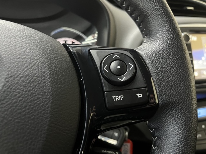 ToyotaYaris 1.5 100H Active 74 kW (100 CV) Vehículo usado en Barcelona - 16 ToyotaYaris 1.5 100H Active 74 kW (100 CV) Vehículo usado en Barcelona - 16