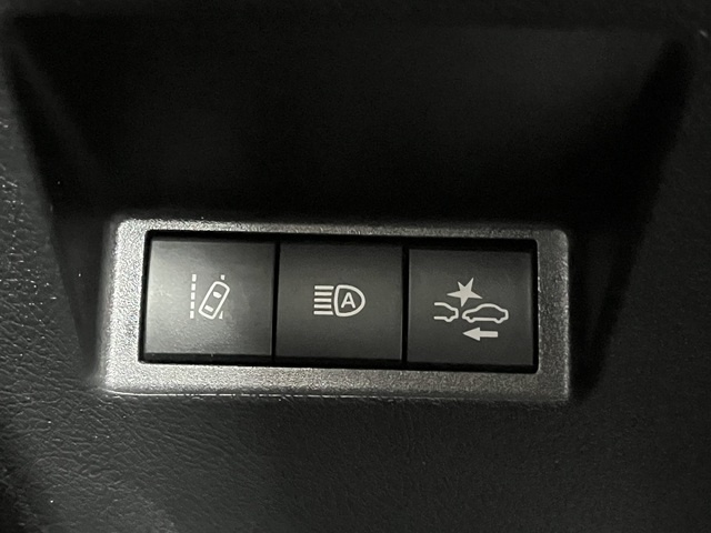 ToyotaYaris 1.5 100H Active 74 kW (100 CV) Vehículo usado en Barcelona - 20