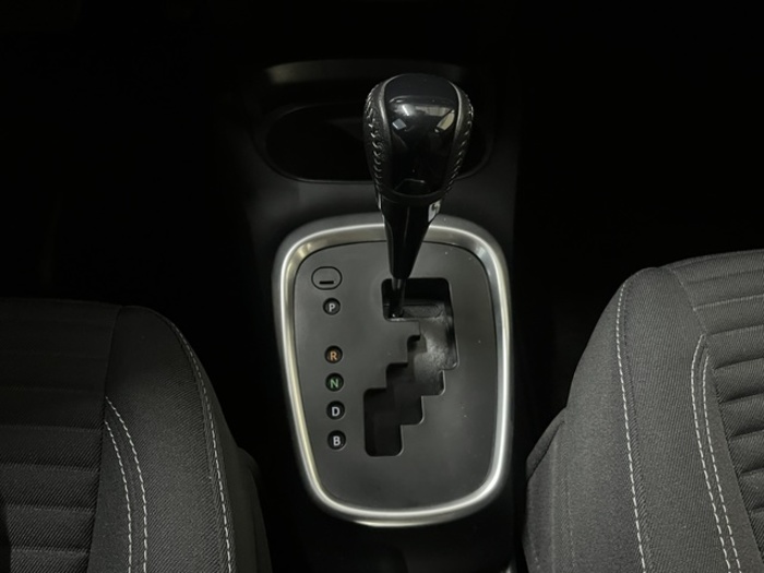 ToyotaYaris 1.5 100H Active 74 kW (100 CV) Vehículo usado en Barcelona - 24 ToyotaYaris 1.5 100H Active 74 kW (100 CV) Vehículo usado en Barcelona - 24