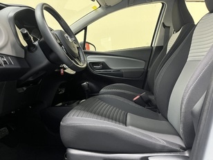 Toyota Yaris 1.5 100H Active 74 kW (100 CV)