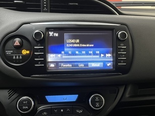 Toyota Yaris 1.5 100H Active 74 kW (100 CV) Toyota Yaris 1.5 100H Active 74 kW (100 CV)