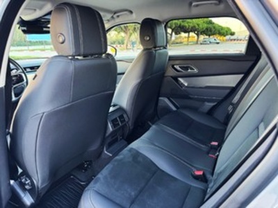 Land Rover Range Rover Velar D240 I4 Standard 4WD Auto 150 kW (204 CV) Land Rover Range Rover Velar D240 I4 Standard 4WD Auto 150 kW (204 CV)