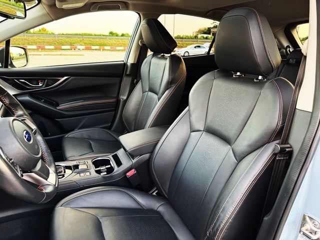 SubaruXV 2.0i Executive Plus CVT Lineartronic 110 kW (150 CV) Vehículo usado en Barcelona - 4 SubaruXV 2.0i Executive Plus CVT Lineartronic 110 kW (150 CV) Vehículo usado en Barcelona - 4