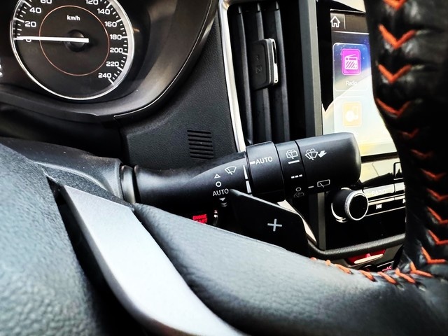 SubaruXV 2.0i Executive Plus CVT Lineartronic 110 kW (150 CV) Vehículo usado en Barcelona - 21 SubaruXV 2.0i Executive Plus CVT Lineartronic 110 kW (150 CV) Vehículo usado en Barcelona - 21