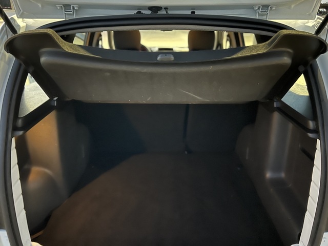 DaciaDuster Laureate TCE 92 kW (125 CV) 4X4 Vehículo usado en Barcelona - 10 DaciaDuster Laureate TCE 92 kW (125 CV) 4X4 Vehículo usado en Barcelona - 10