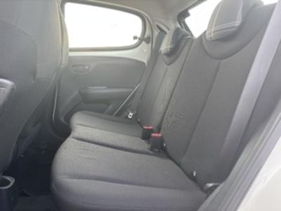 Peugeot 108 VTi Active 53 kW (72 CV) Peugeot 108 VTi Active 53 kW (72 CV)