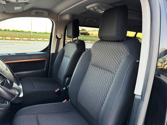 ToyotaProace Verso 2.0D Family Advance L2 110 kW (150 CV) Vehículo usado en Barcelona - 4 ToyotaProace Verso 2.0D Family Advance L2 110 kW (150 CV) Vehículo usado en Barcelona - 4