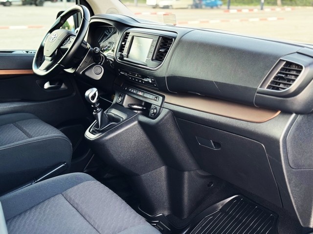 ToyotaProace Verso 2.0D Family Advance L2 110 kW (150 CV) Vehículo usado en Barcelona - 33 ToyotaProace Verso 2.0D Family Advance L2 110 kW (150 CV) Vehículo usado en Barcelona - 33